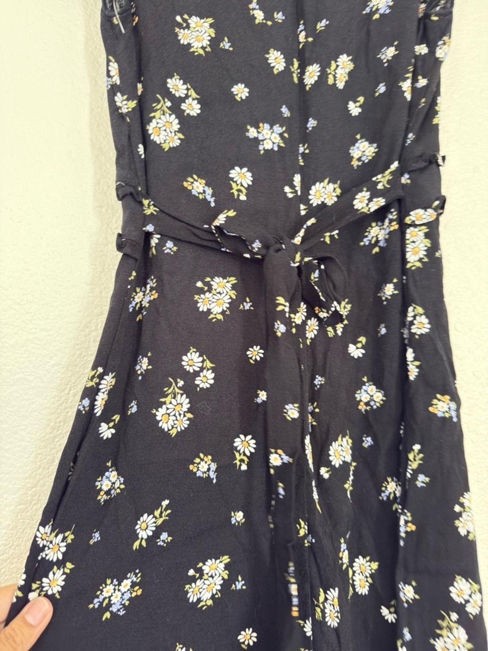 Reformation Janine mini dress daisy print black - Picture 13 of 16